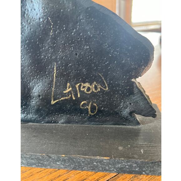 Primitive Resin Santa, Molded From A Hand Carved and painted Original. - Picture 4 of 5